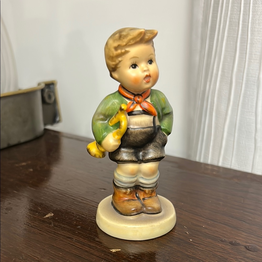 Hummel Figurine Boy with Horn / 1997 / Great Condition